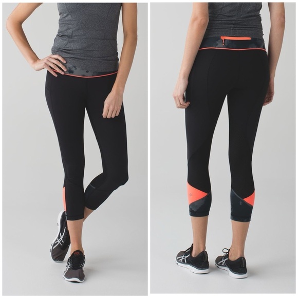 Lululemon Pace Rival Crop22" Black /Blooming Pixie Slate Black /Very Light Flare - Picture 1 of 12